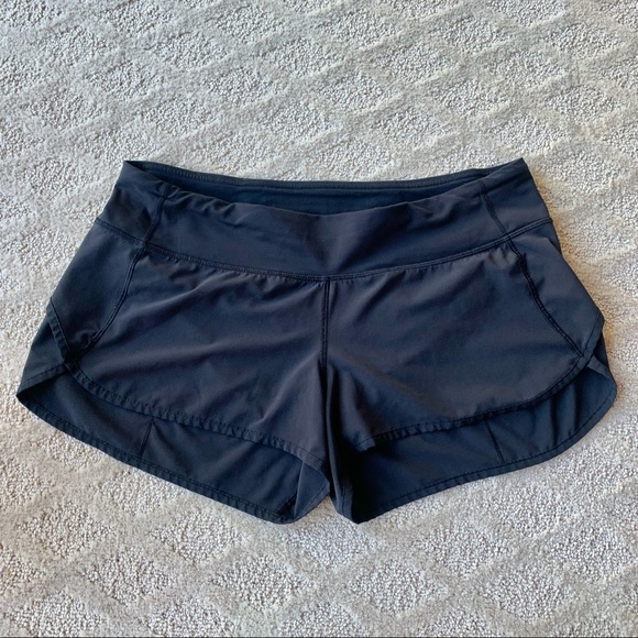 lululemon athletica Pants - Lululemon Speed Up Lined Low Rise 2.5” Shorts EUC